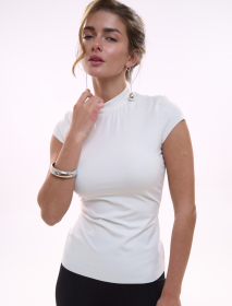 Футболка Estela Молочна
